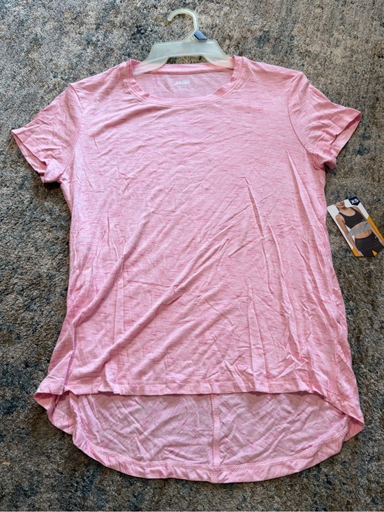Tops - Women’s Pink Short Sleeve High-Low Tee